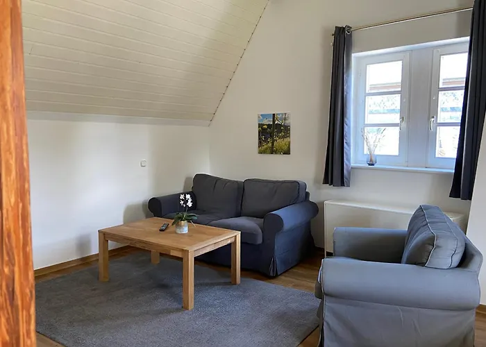 Weingut Krupka Riverside דירה